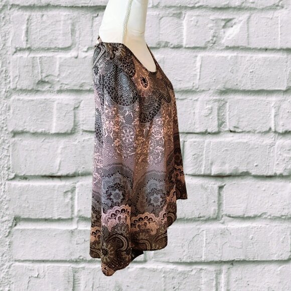 Charming Charlie Black Mauve Paisley Evening Blouse with Back Cut Out in Size M - Picture 2 of 4